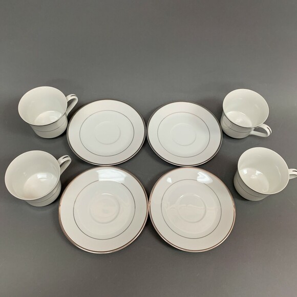 Royal Gallery Jill 9005P White Platinum Trim Cups & Saucers Set Japan Lot of 8 - Picture 3 of 5
